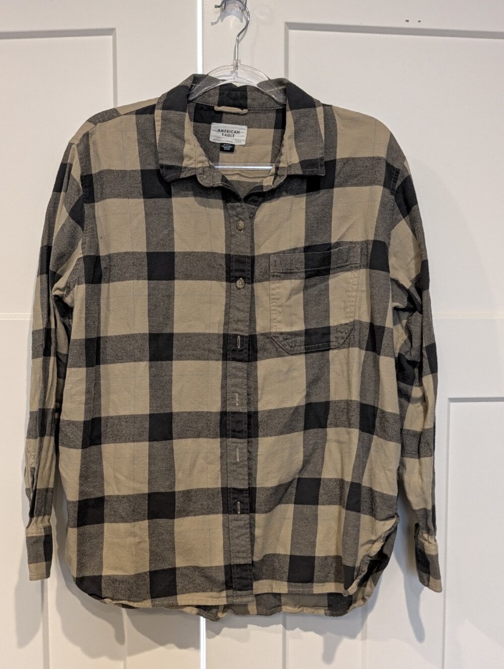 American Eagle Outfitters Tan and Black Plaid Flannel Button-Up Shirt